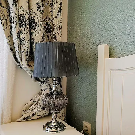 Apartament Besthome 21 *